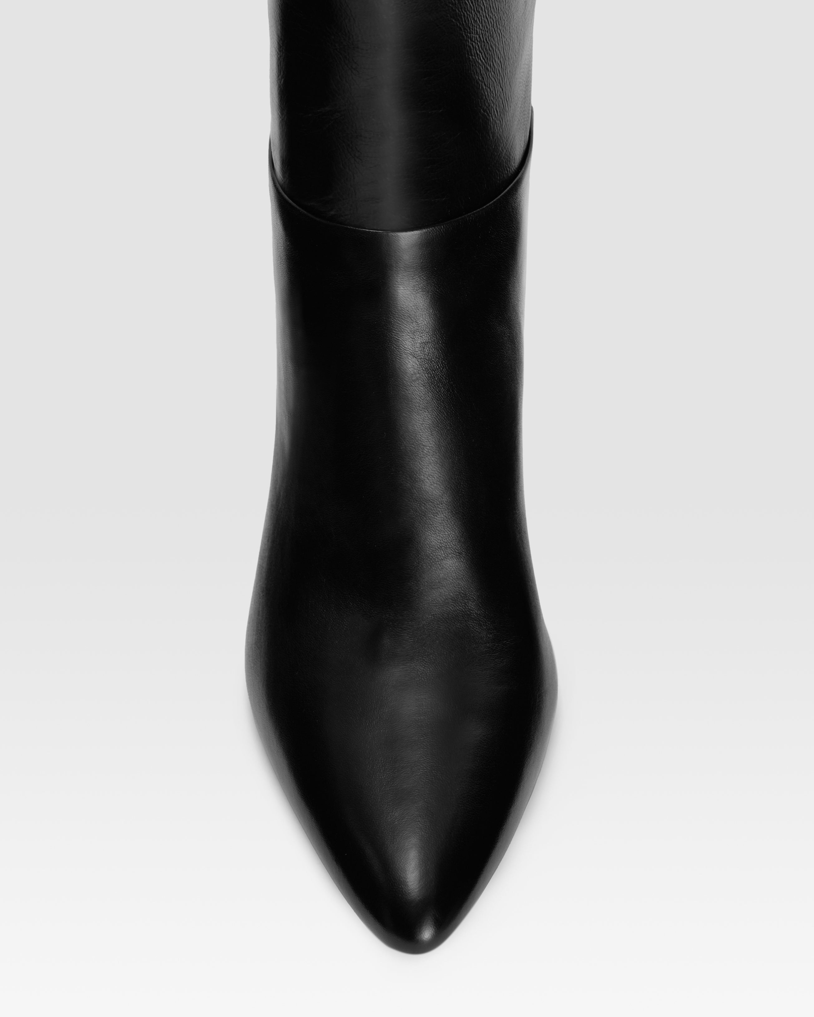 Stivali in pelle nera