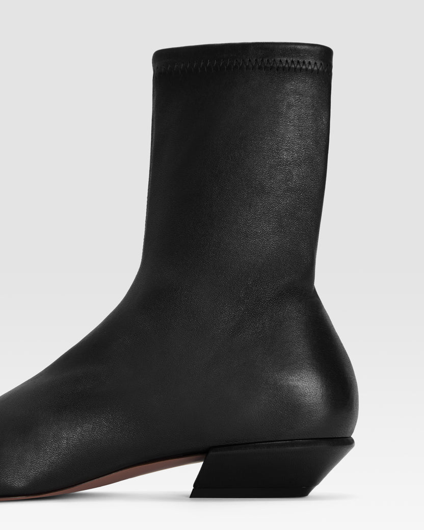 Stretch nappa leather ankle boot
