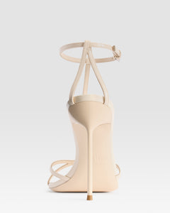 LACKLEDER T-STRAP SANDALE