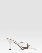 MULE EN NAPPA