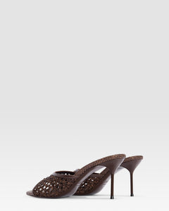 MULE EN RAPHIA