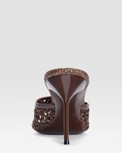 MULE EN RAPHIA
