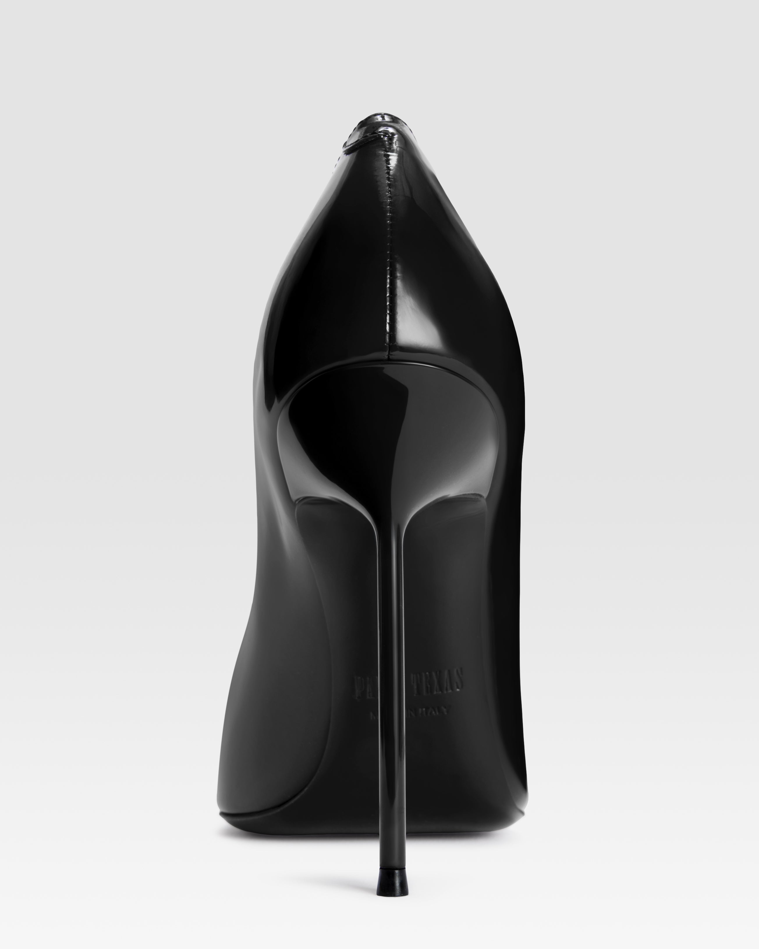 PATENT LEATHER PUMP
