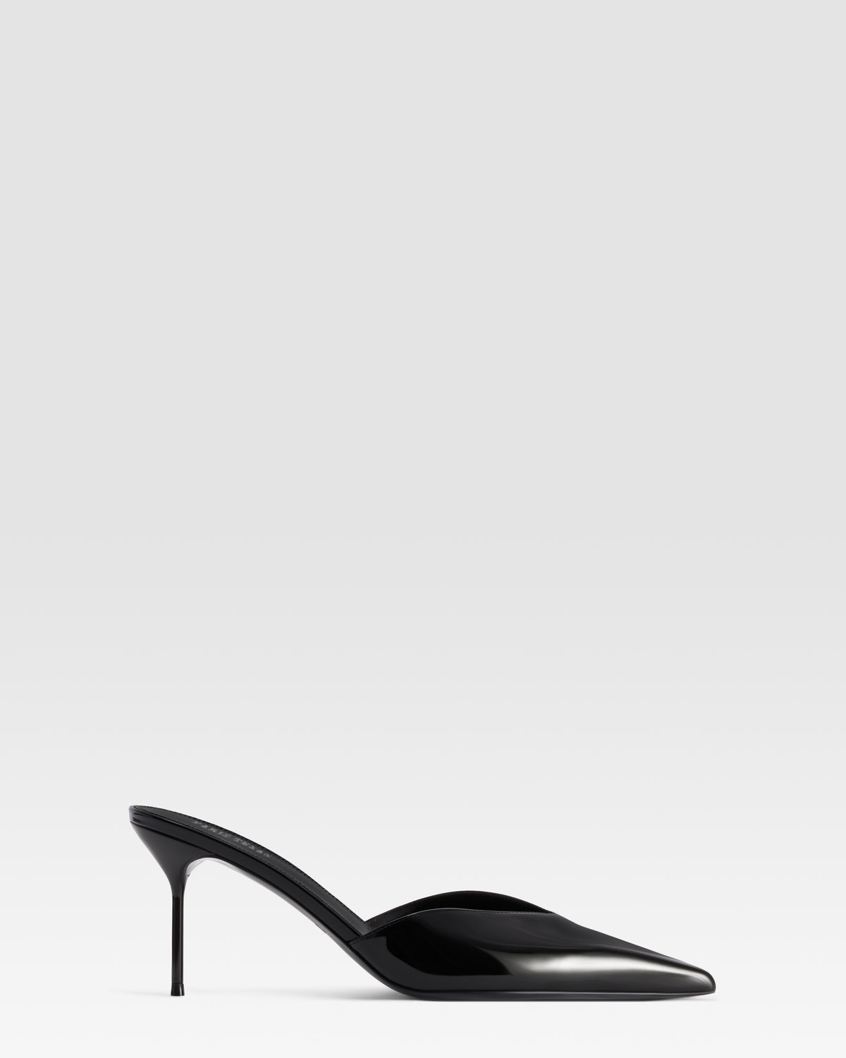 SABOT EN CUIR VERNI