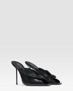 MULE DE NAPA CON DETALLE DE LAZO