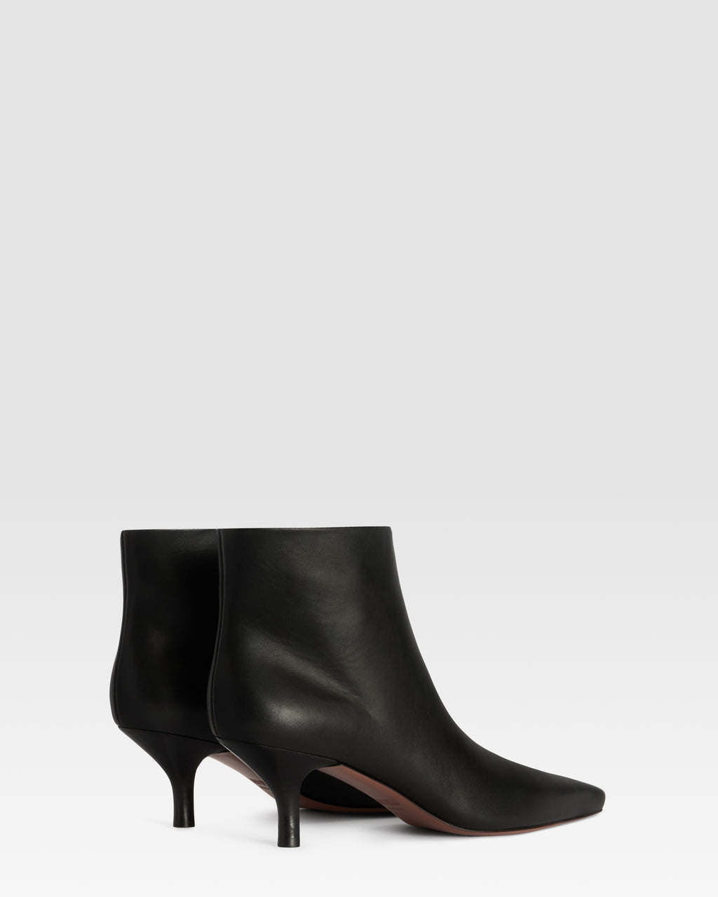 LEATHER ANKLE BOOT