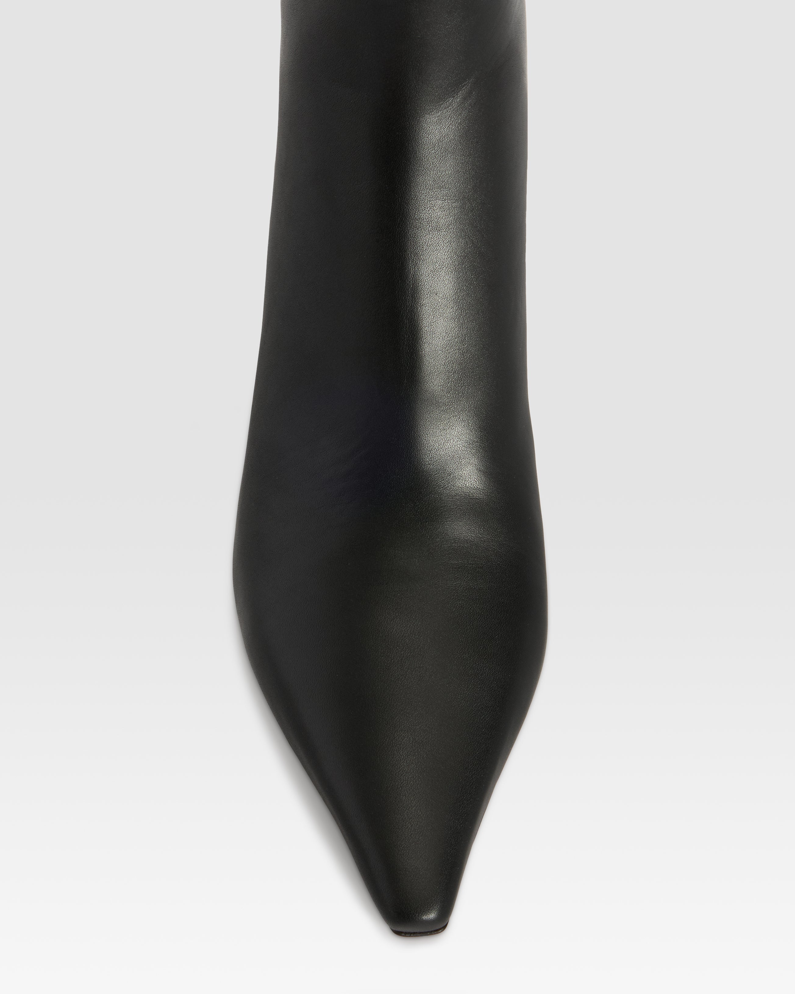 LEATHER ANKLE BOOT