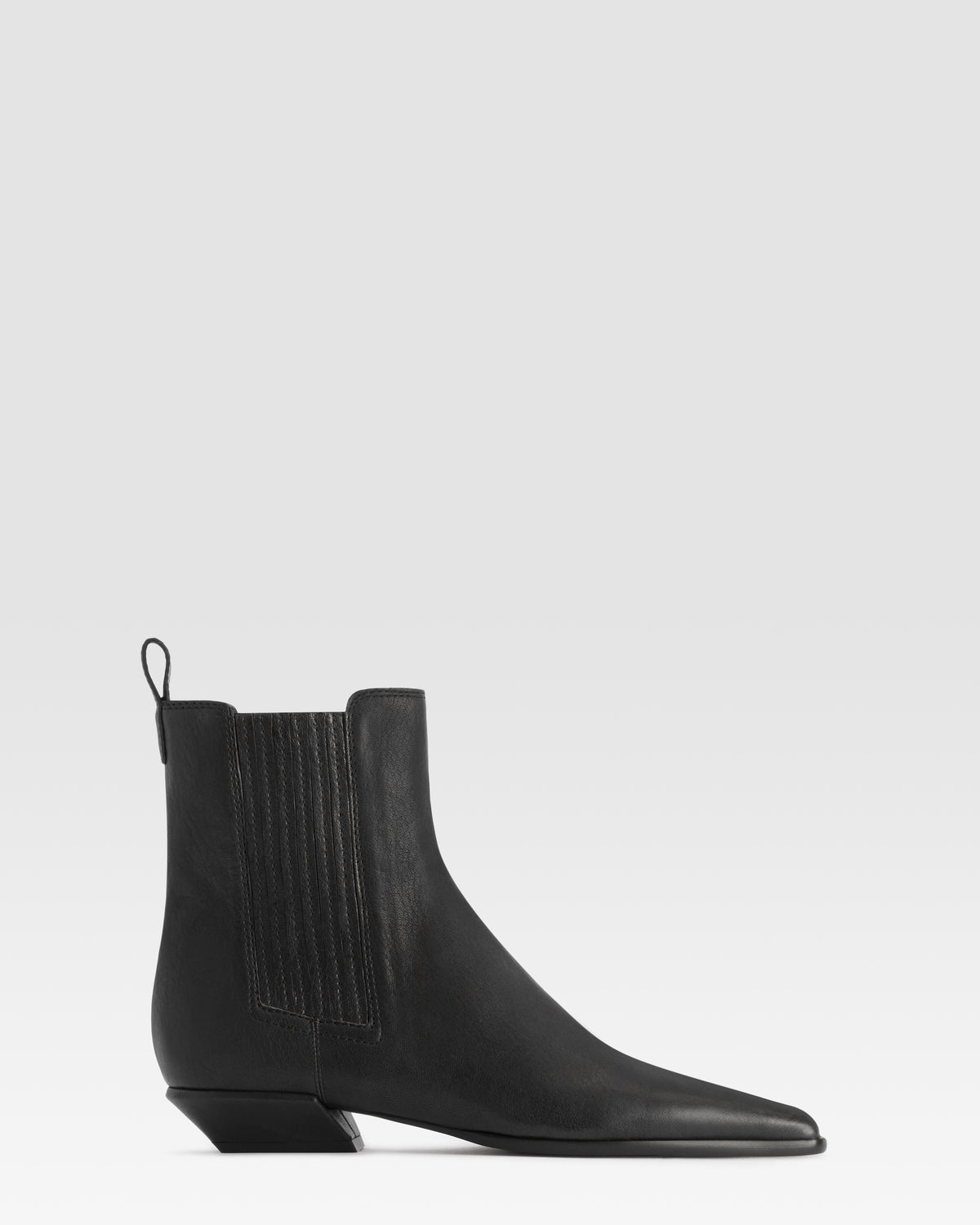LEDER ANKLE BOOT