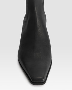 LEDER ANKLE BOOT
