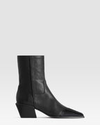 LEDER ANKLE BOOT