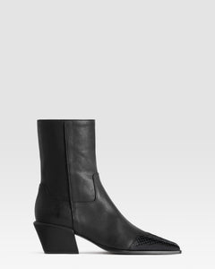 LEDER ANKLE BOOT