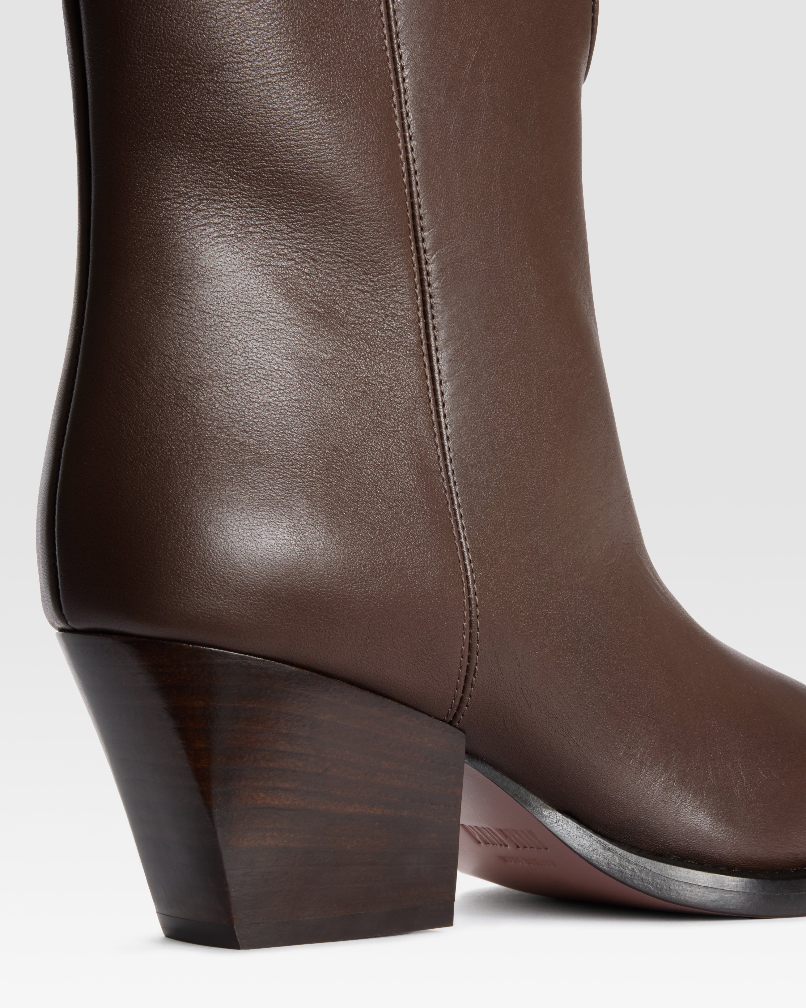 LEDER ANKLE BOOT