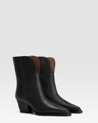 LEATHER ANKLE BOOT