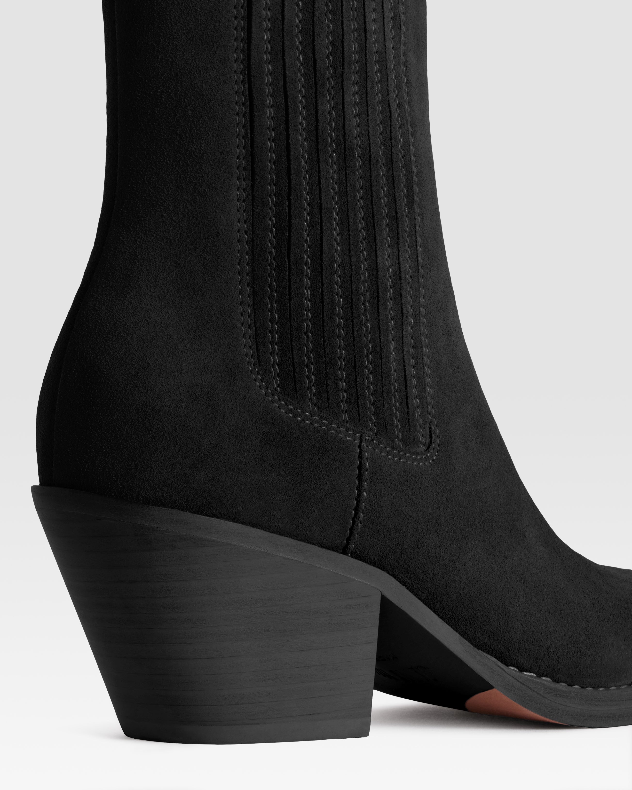 VELOURSLEDER WESTERN ANKLE BOOT MIT METALLKAPPE