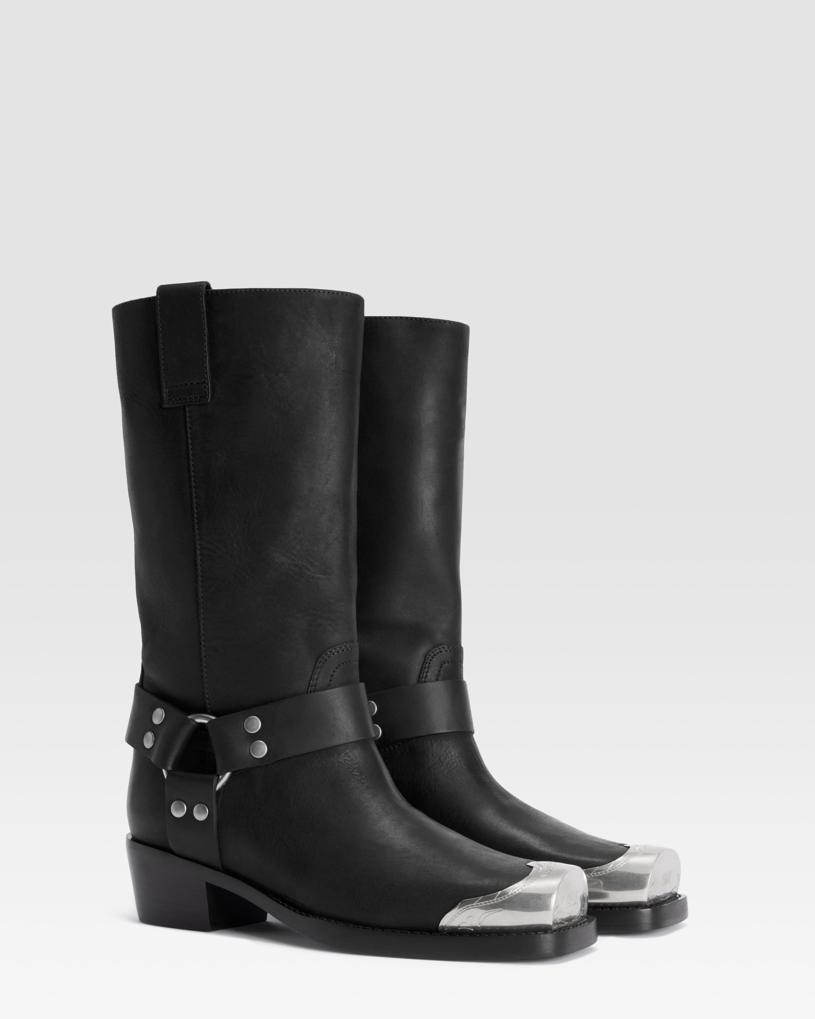 LEATHER BOOT WITH METAL TOE CAP
