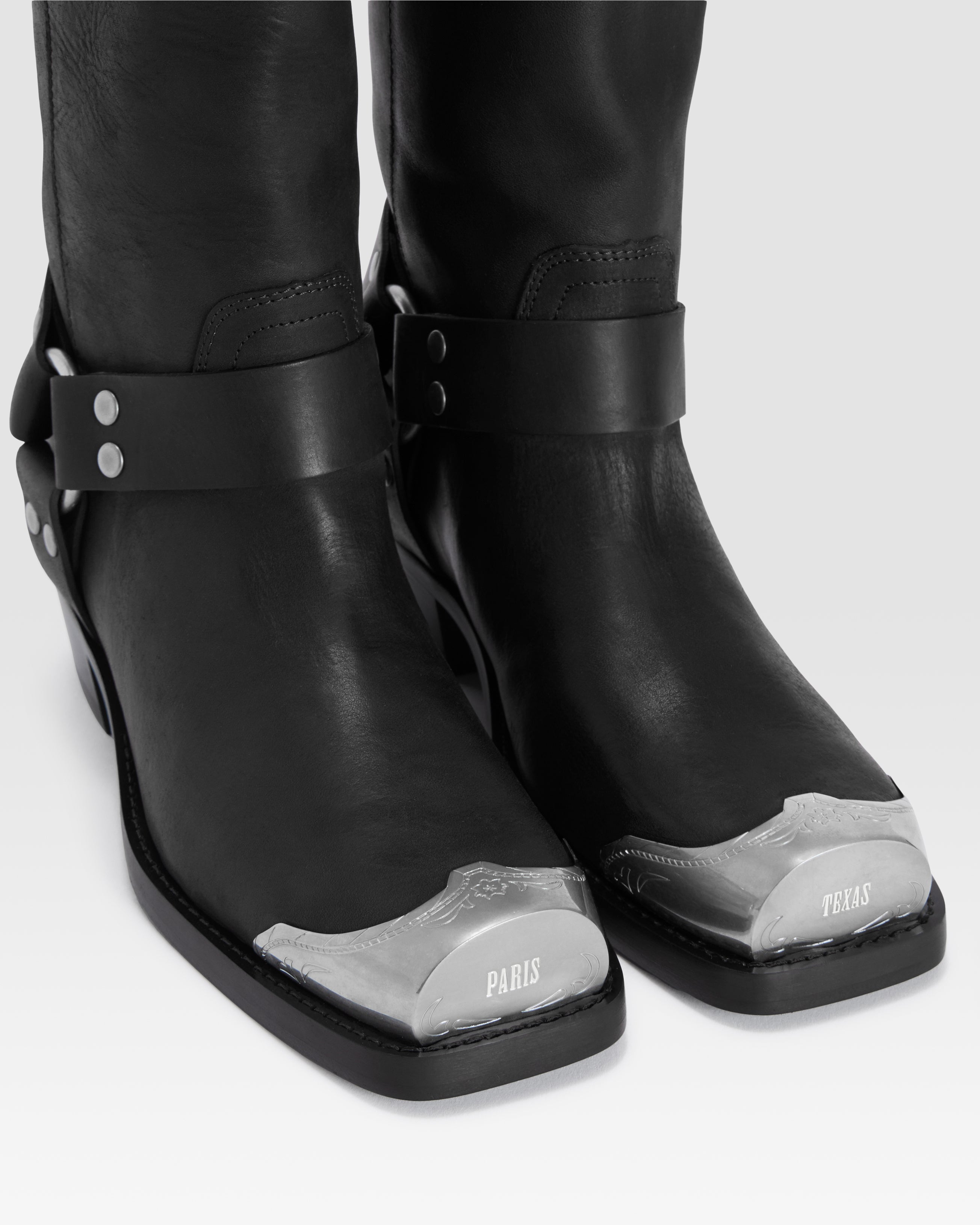 LEATHER BOOT WITH METAL TOE CAP