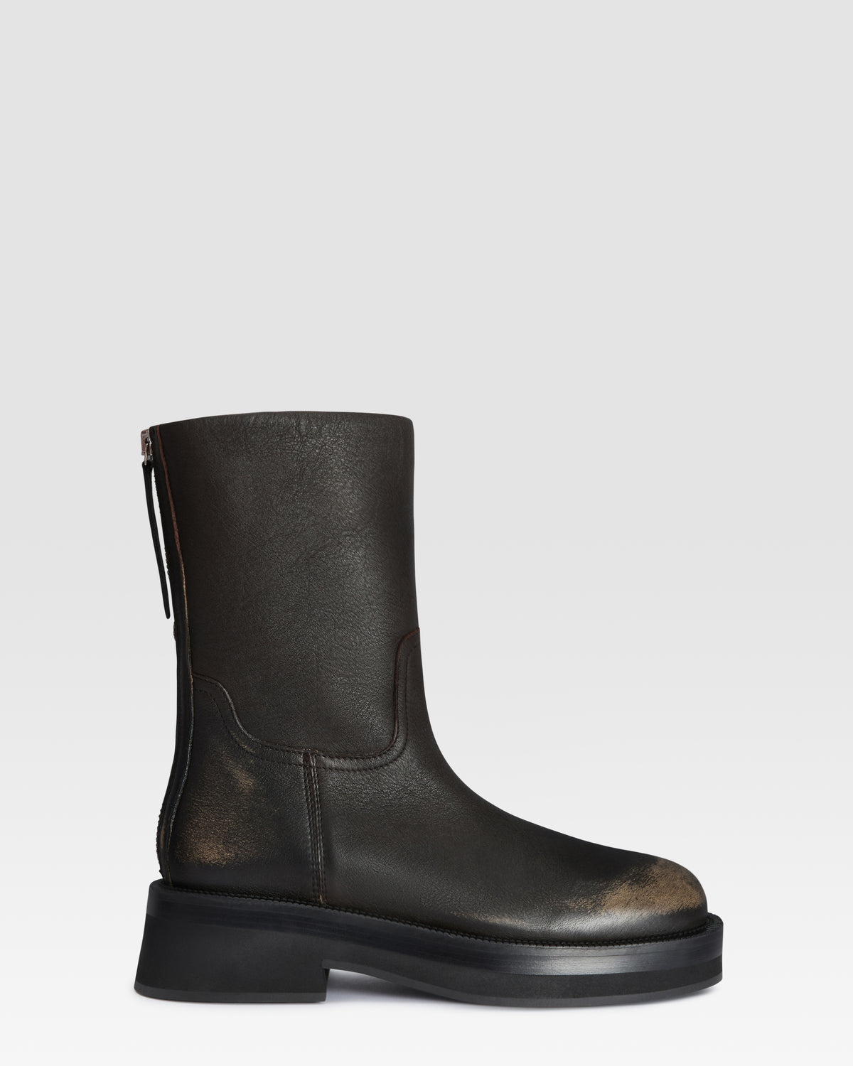 ANKLE BOOT AUS GEBURSTETEM LEDER MIT VINTAGE-EFFEKT