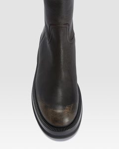 ANKLE BOOT AUS GEBURSTETEM LEDER MIT VINTAGE-EFFEKT