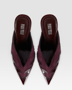 VELOURSLEDER SABOT MIT CUT-OUT-STICKEREI UND HERZ-INLAYS