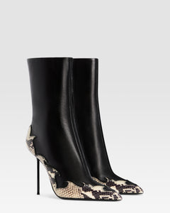 STIVALETTO IN NAPPA CON RICAMO CUT-OUT E INTARSI A CUORE