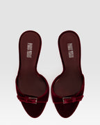 SAMT MULE MIT JUWELEN-SCHNALLE