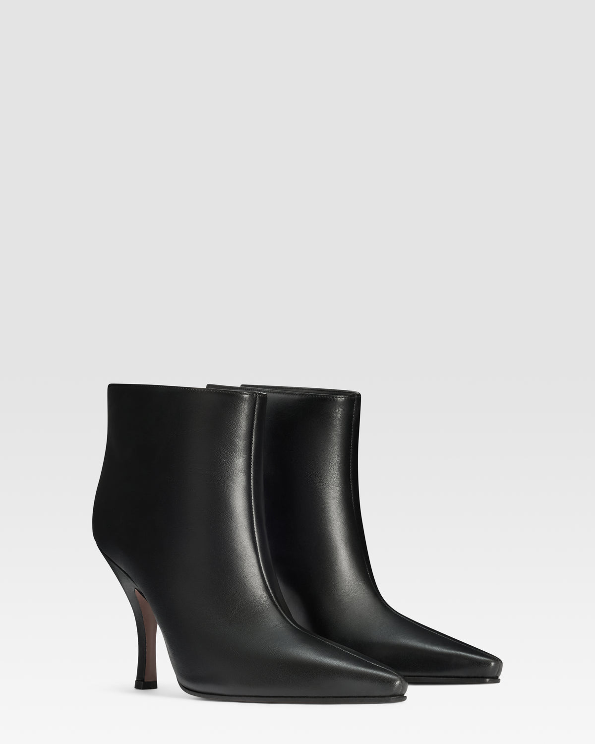 STIVALETTO IN PELLE