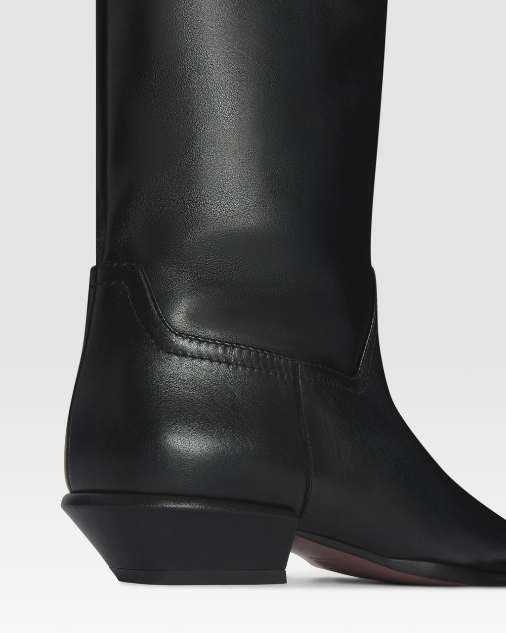 BOTTE CUISSARDE EN CUIR
