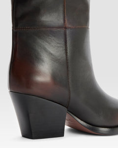 VINTAGE-EFFECT LEATHER BOOT