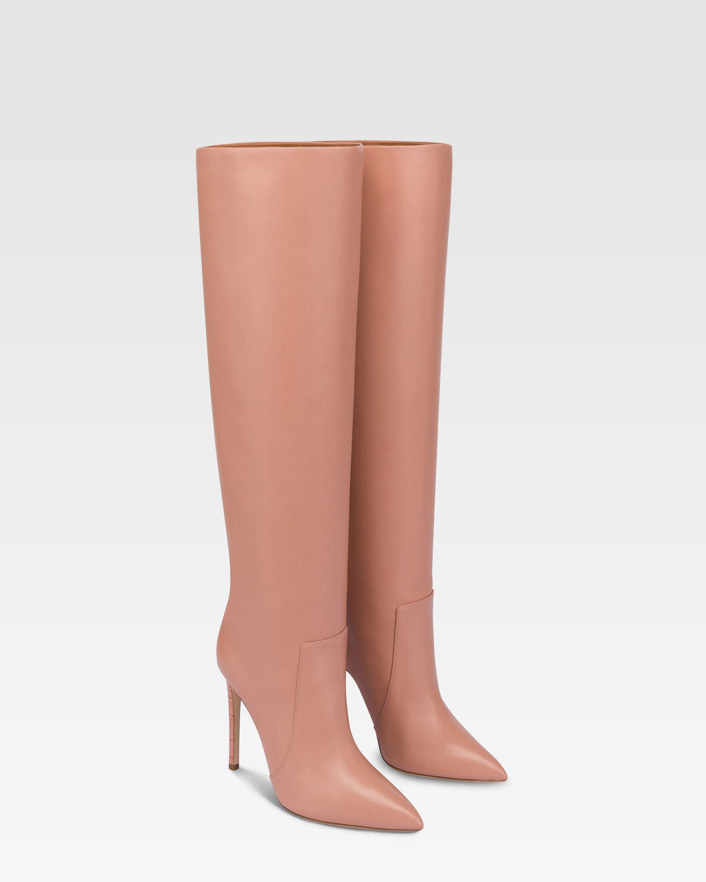 Spitz zulaufende, kniehohe Stiefel aus Glattleder in Texas Pink