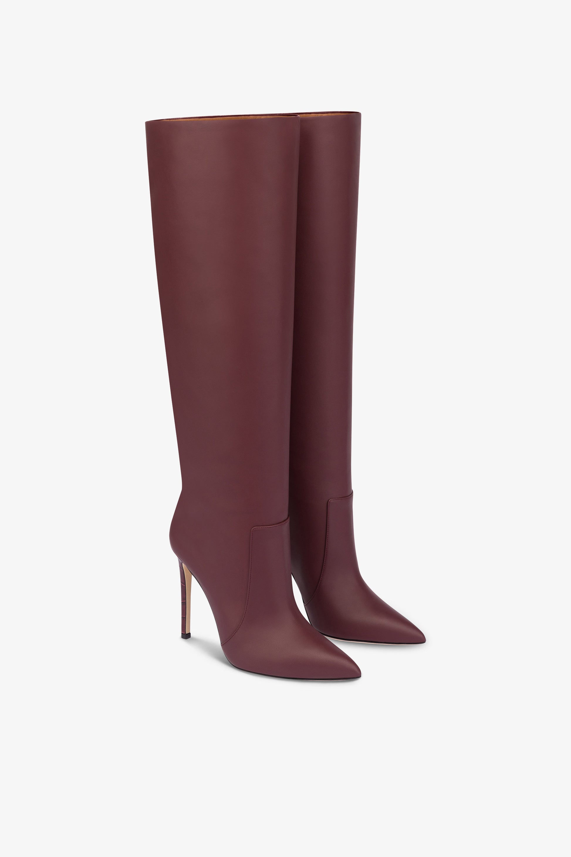 Pointed knee-high boots in smooth burgundy leather