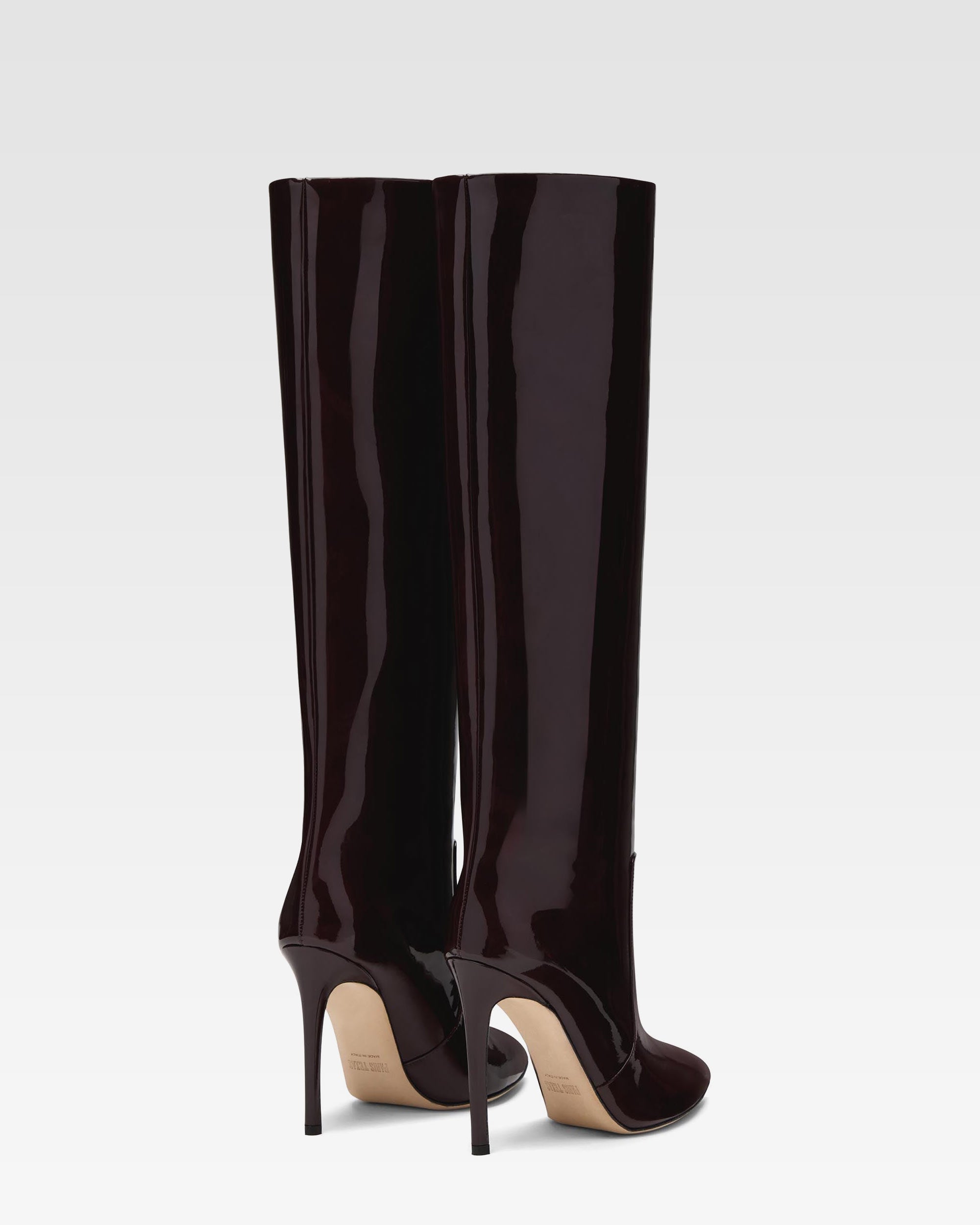 Bottes stiletto en cuir verni rouge noir