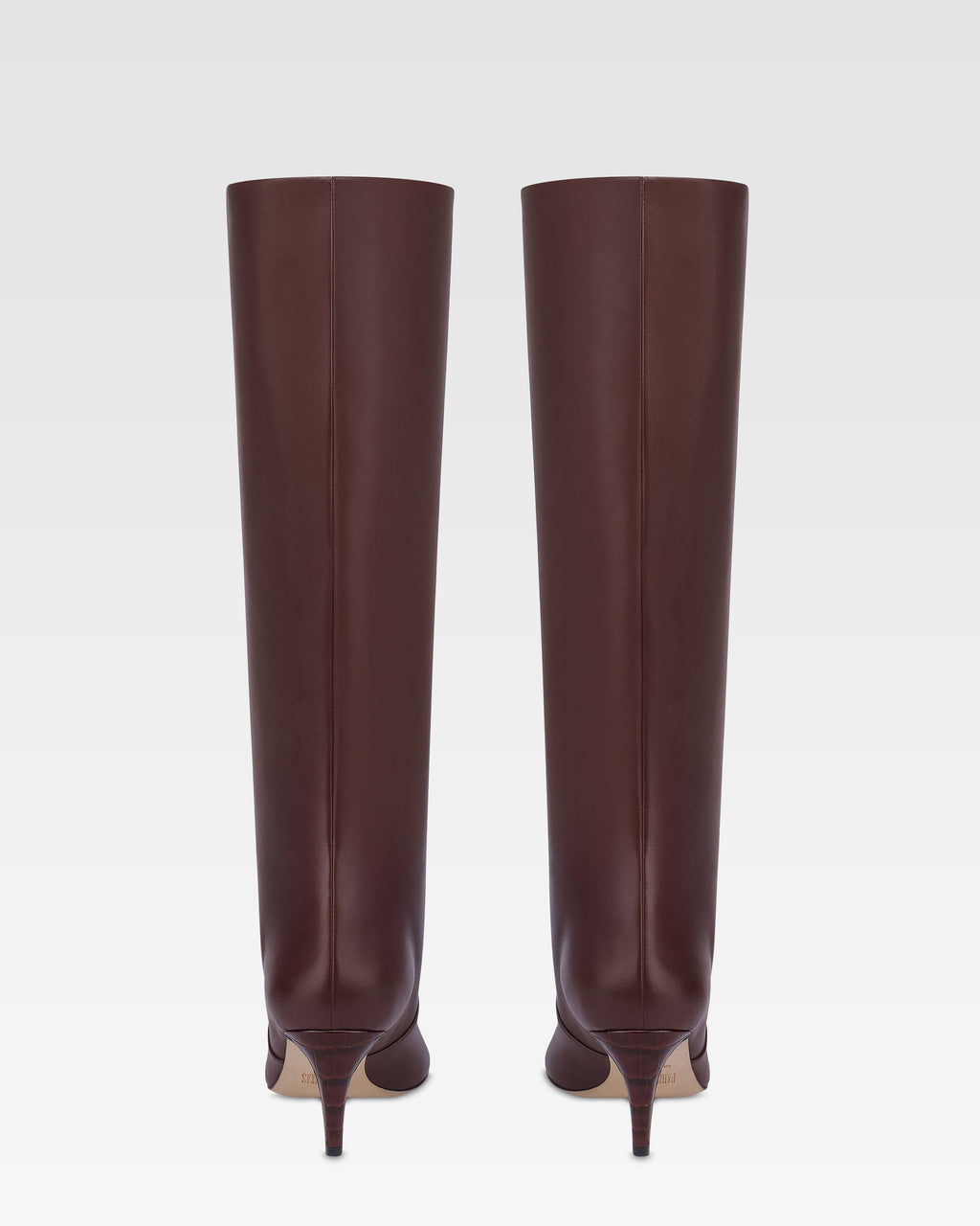 Bottes en cuir rouge sombre