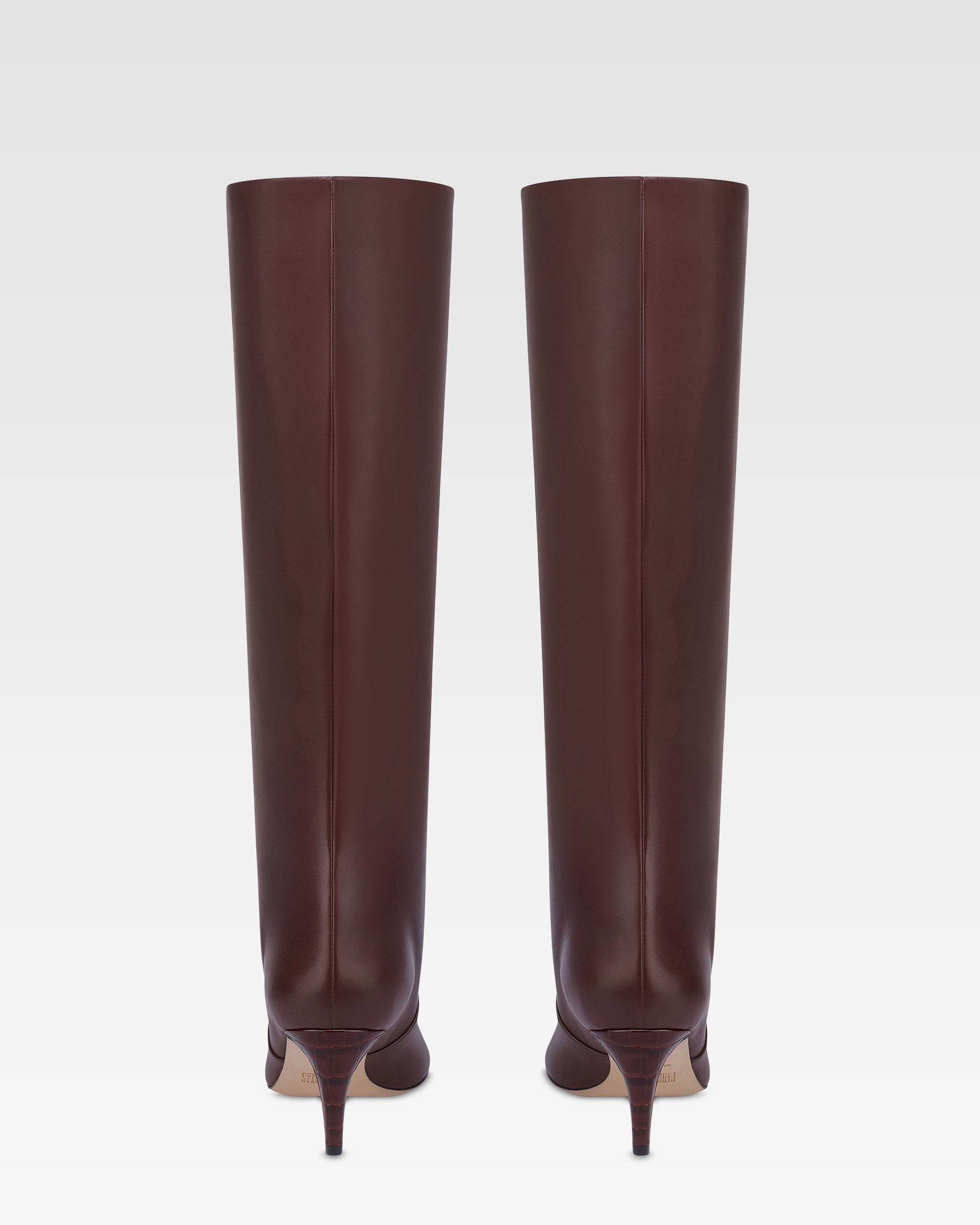 Bottes en cuir rouge sombre