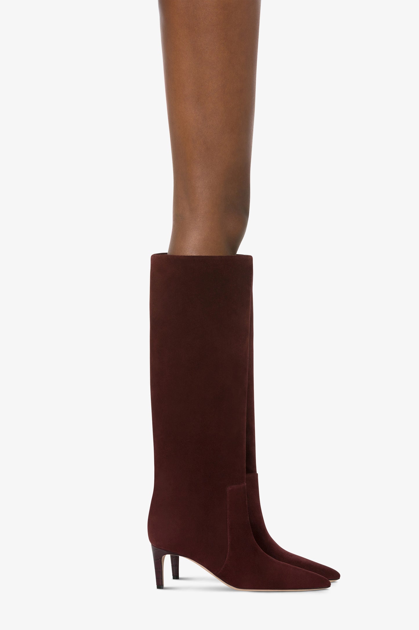 Boots in mahogany calf suede leather