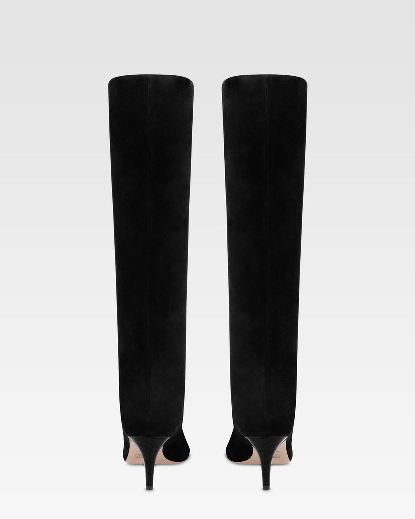 Suede boot