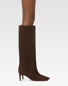 Bottes en cuir suede de veau couleur chocolat