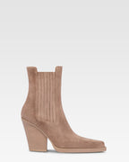 Botines con puntera cuadrada de ante color gris