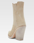 Botines en ante de piel de becerro blanco angora