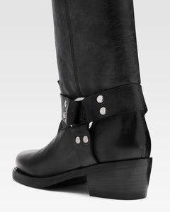 Botas de napa negra
