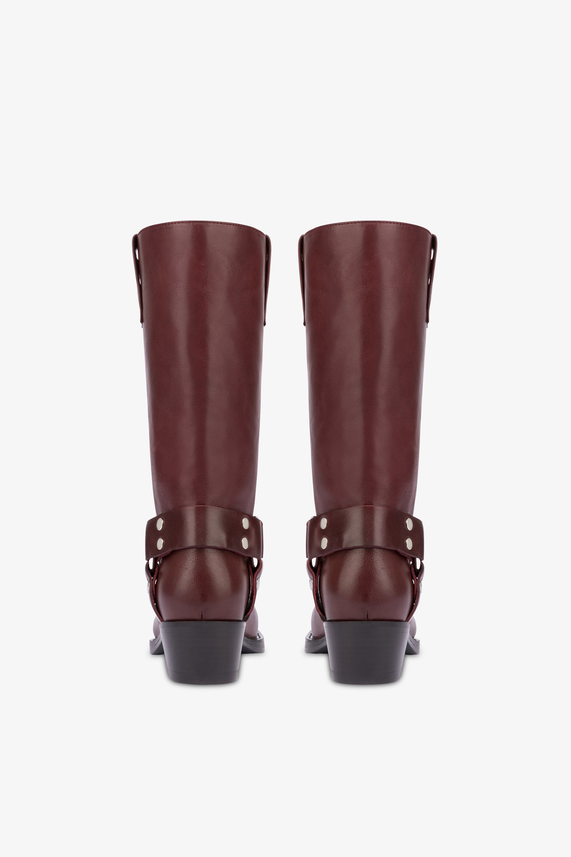 Square-toe boots in smooth plum leather