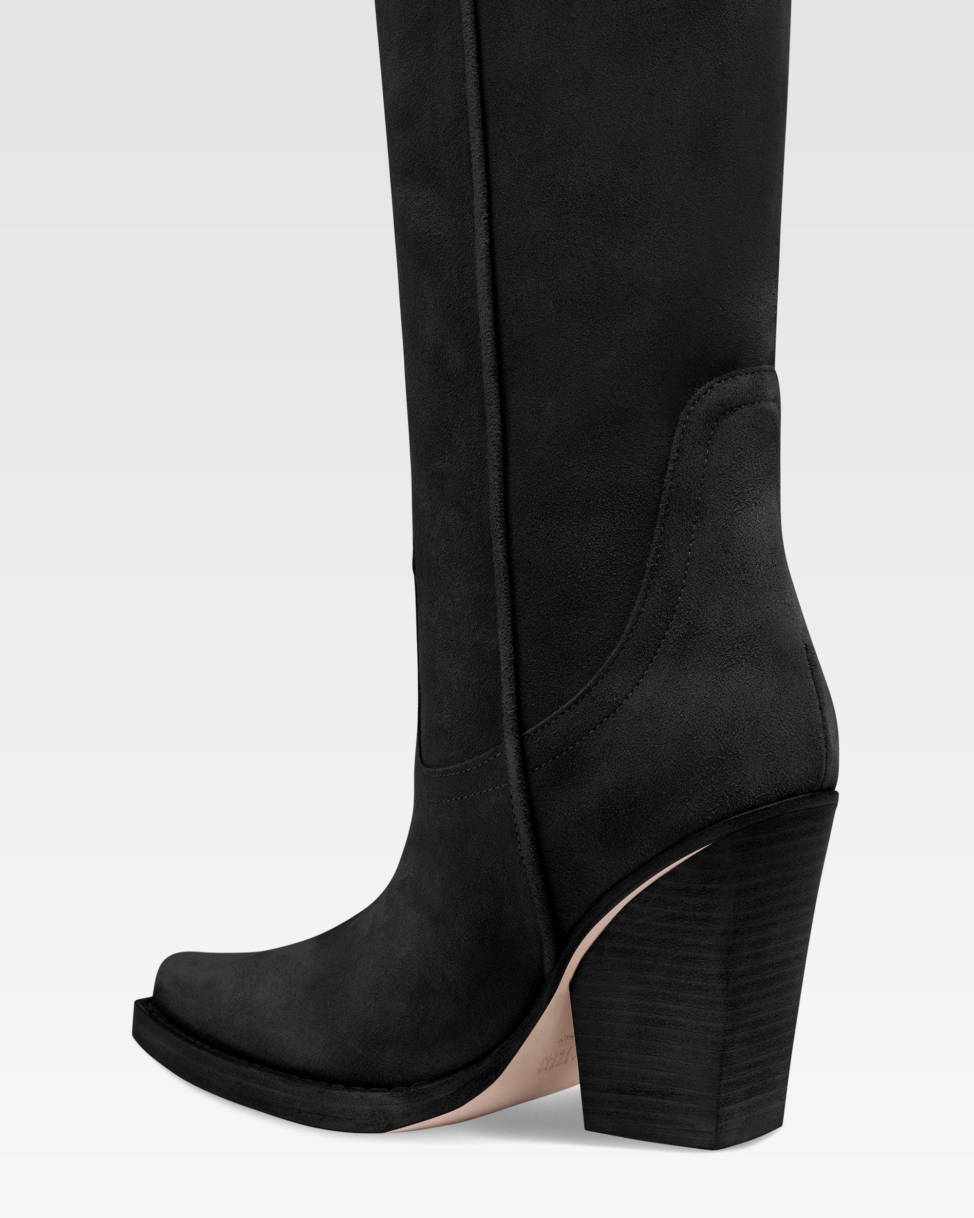 Bottes en veau velours noir