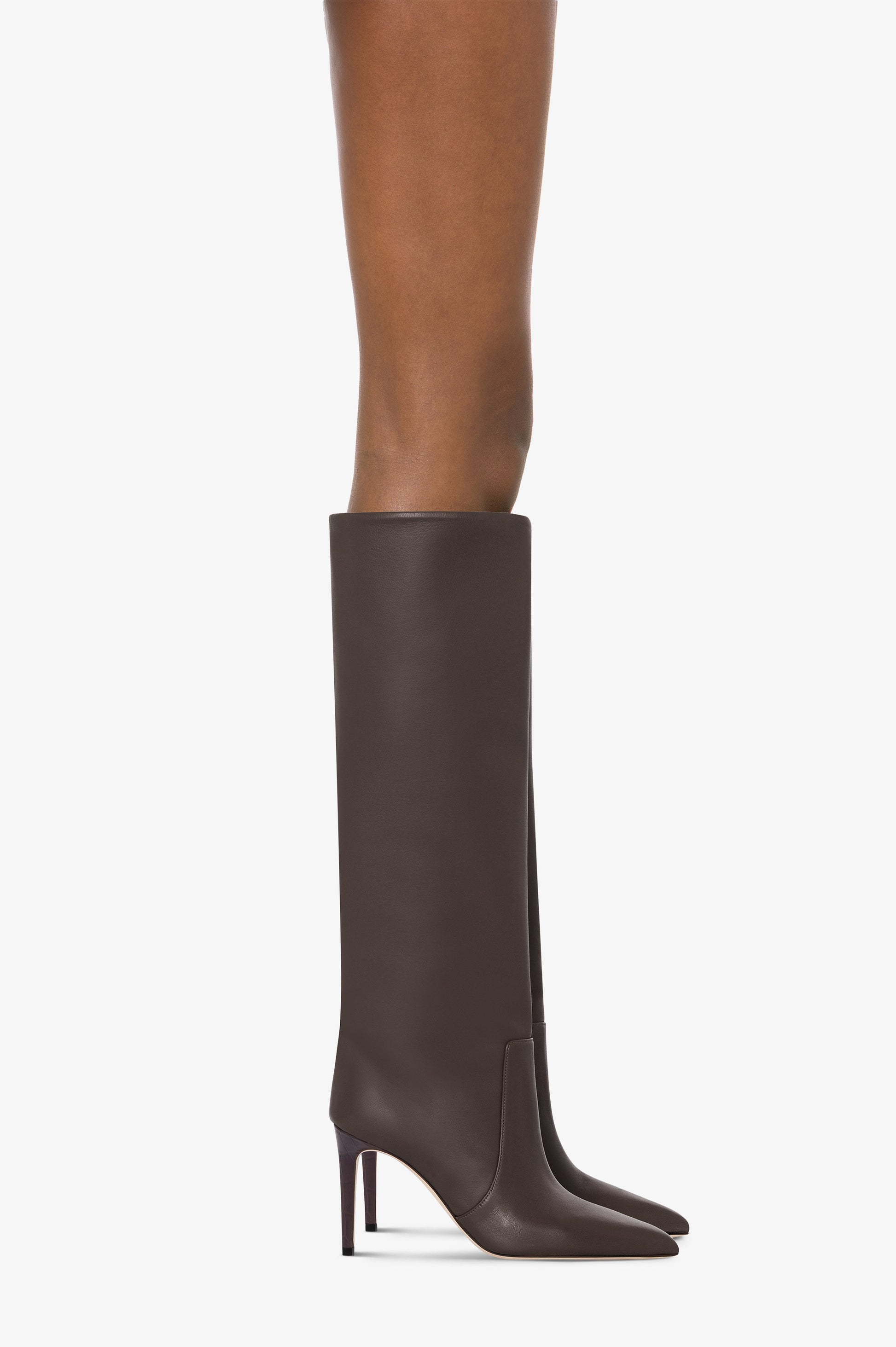 Boots in ebony calf leather