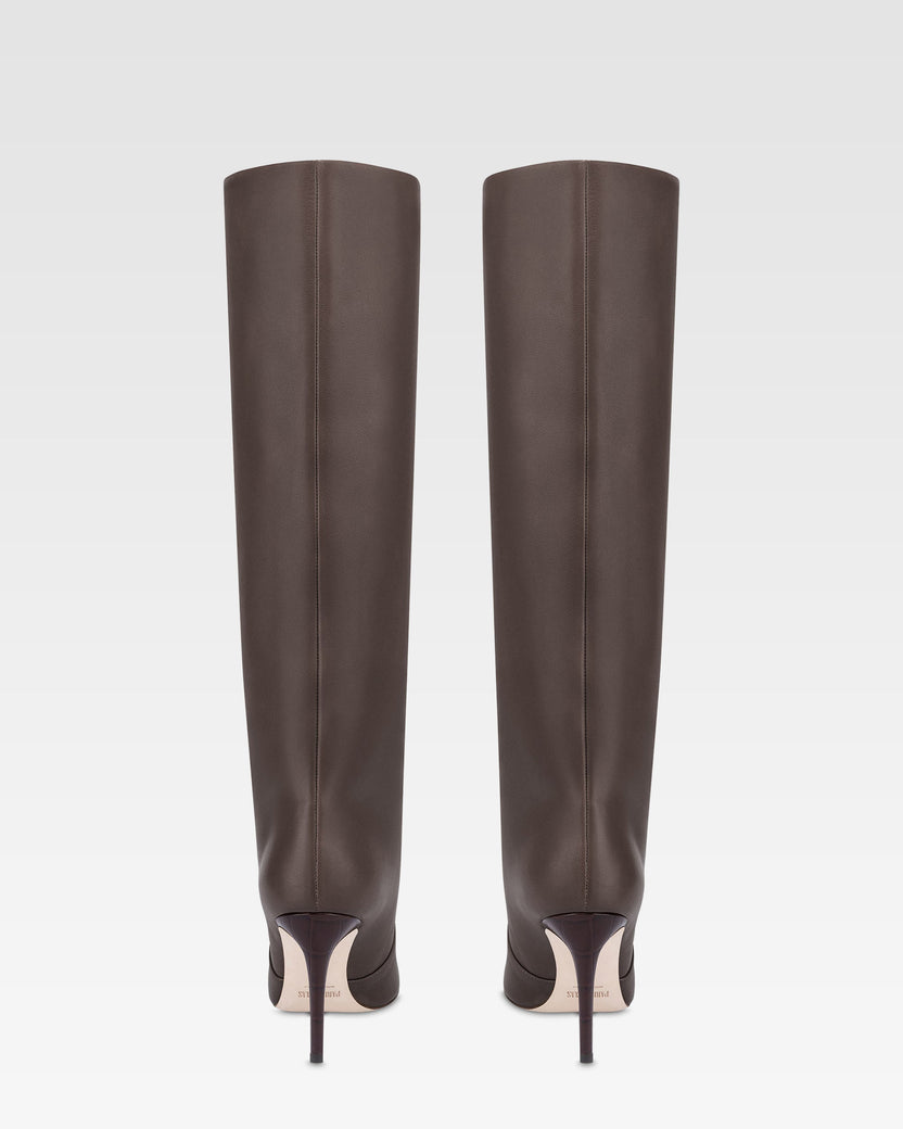 Leather boot