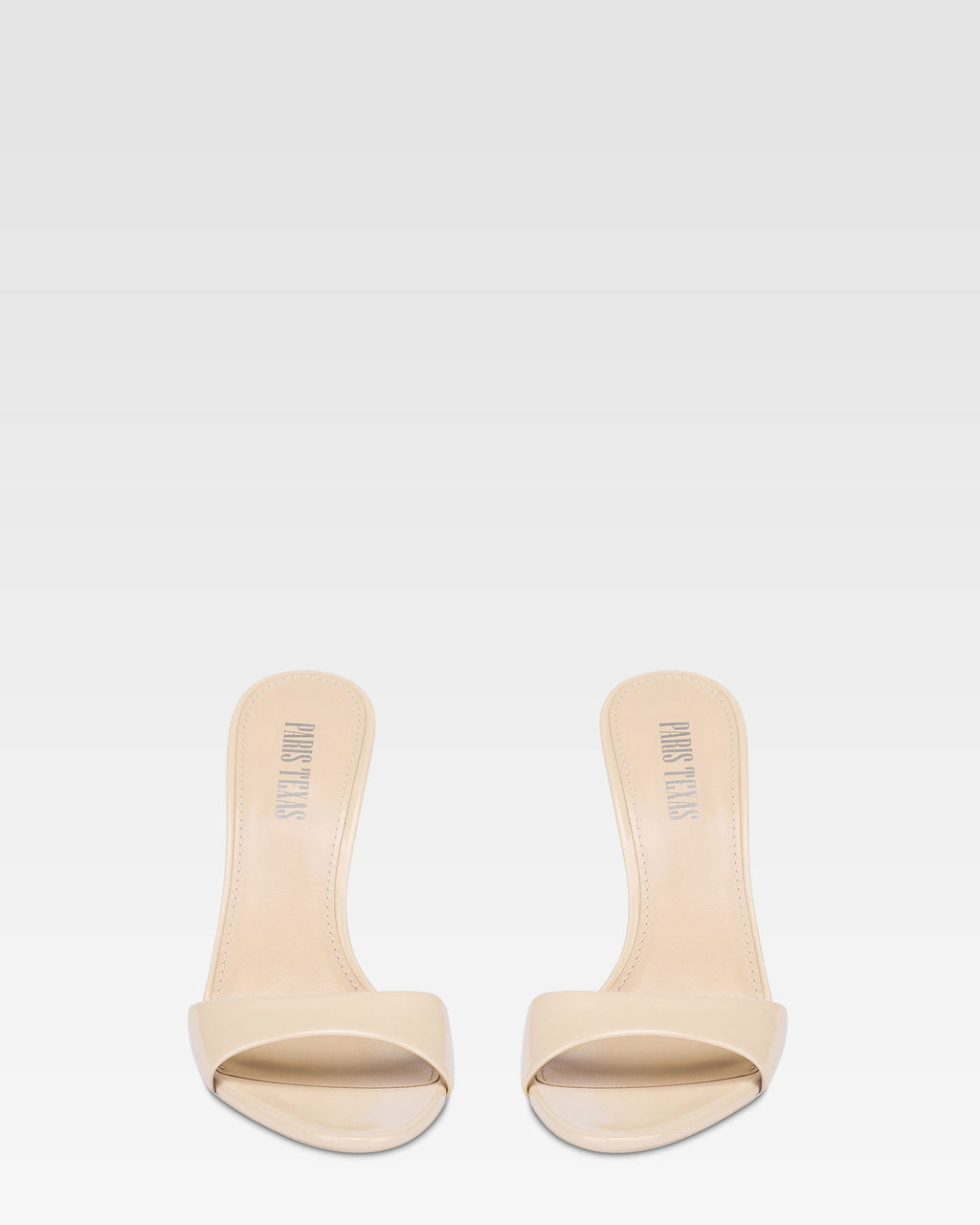 Mules en cuir verni couleur amande