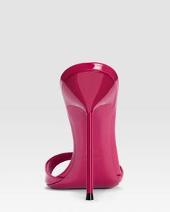 MULE EN VERNIS