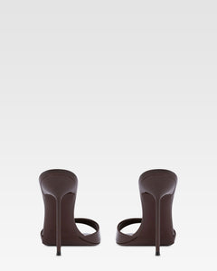 Patent leather mule