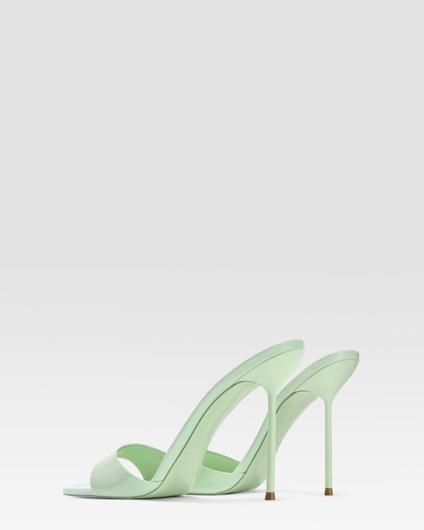 Patent leather mule