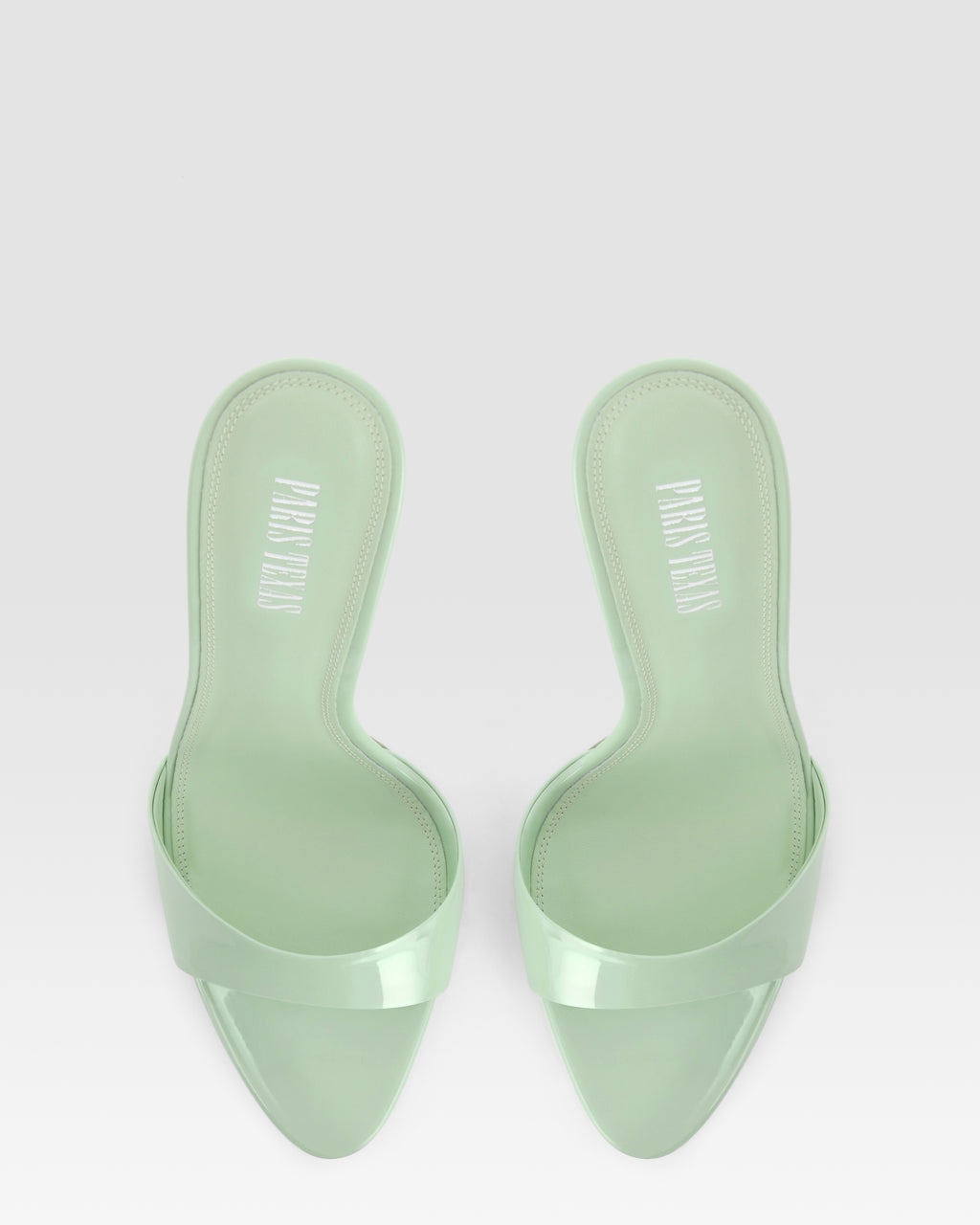 Mule en cuir verni
