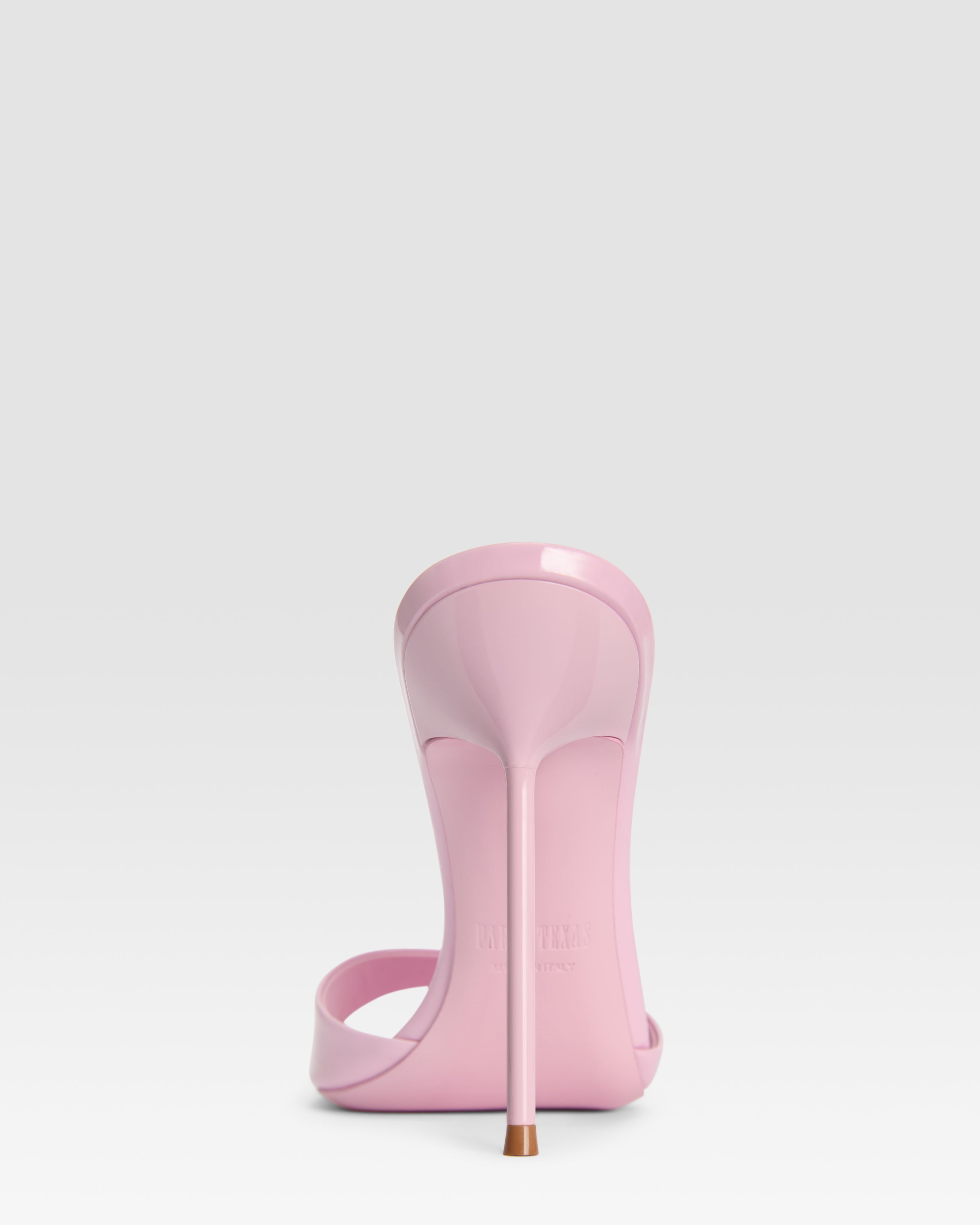 Mules in petal pink patent leather