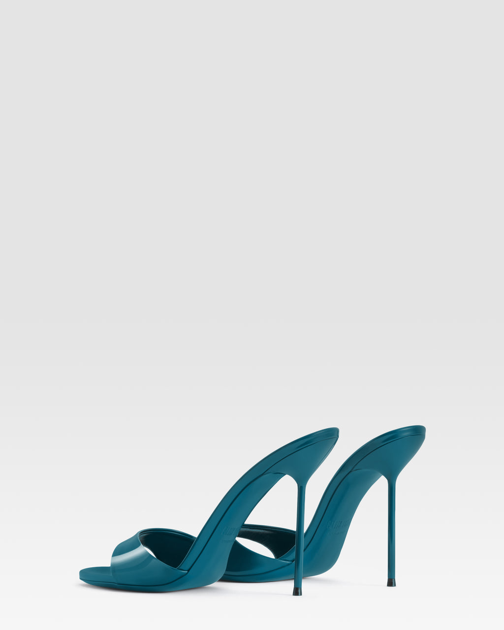 MULE EN CUIR VERNI